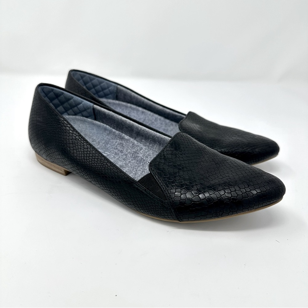 Dr. Scholl’s flats